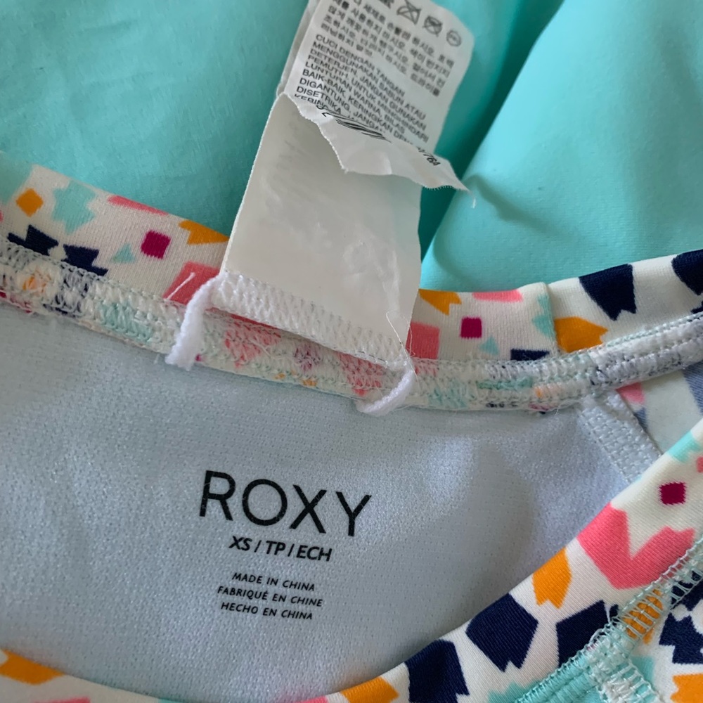 Roxy Rashguard XS - Picture 5 of 5